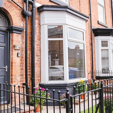 Home Away From Home Sheffield Bagian luar foto
