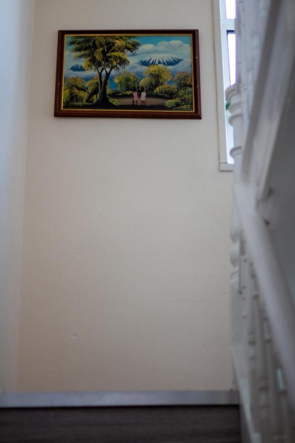 Home Away From Home Sheffield Bagian luar foto